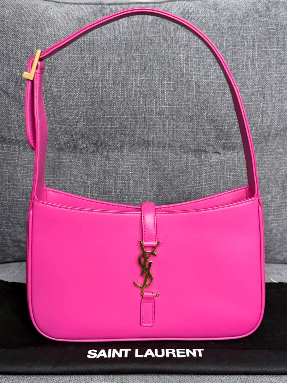 Saint Laurent Le 5 a 7 Medium smooth leather Shoulder Bag - Picture 2 of 12
